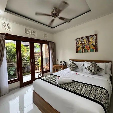 Tirta Sari House Hotel